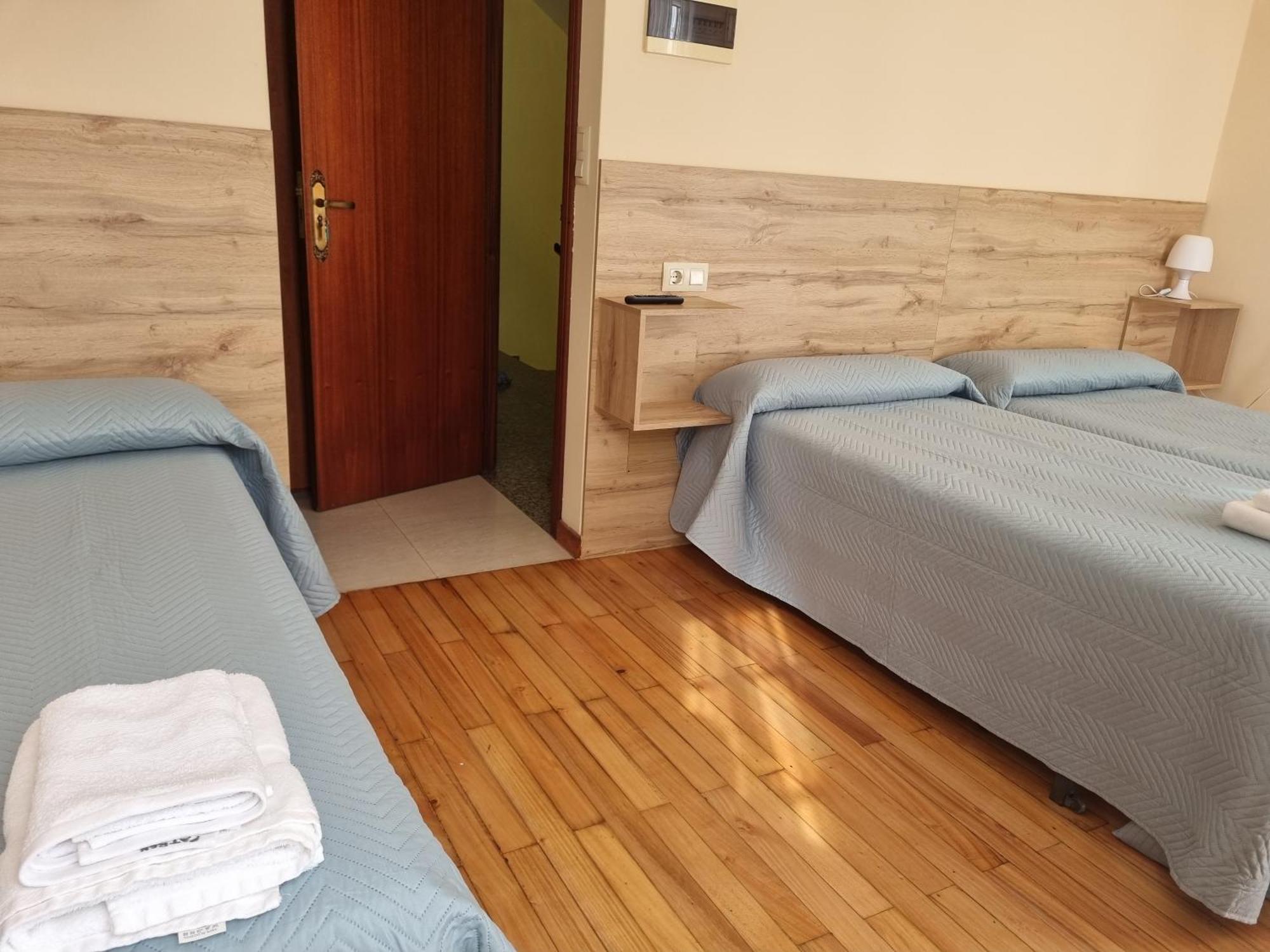 Hostal O Patron Santiago de Compostela Ngoại thất bức ảnh